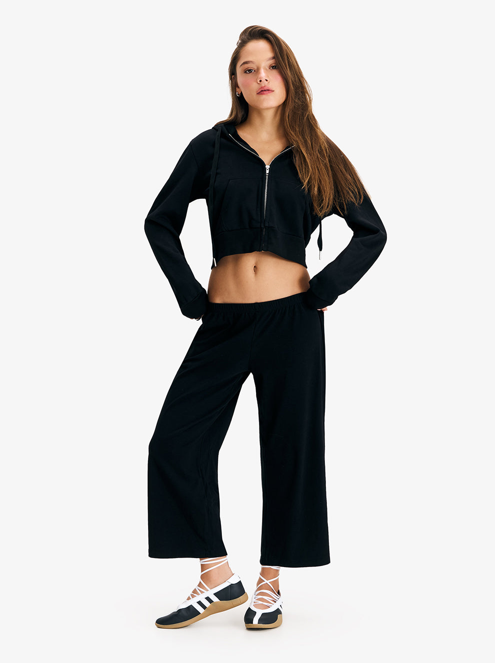 קפוצ'ון   Zip Crop