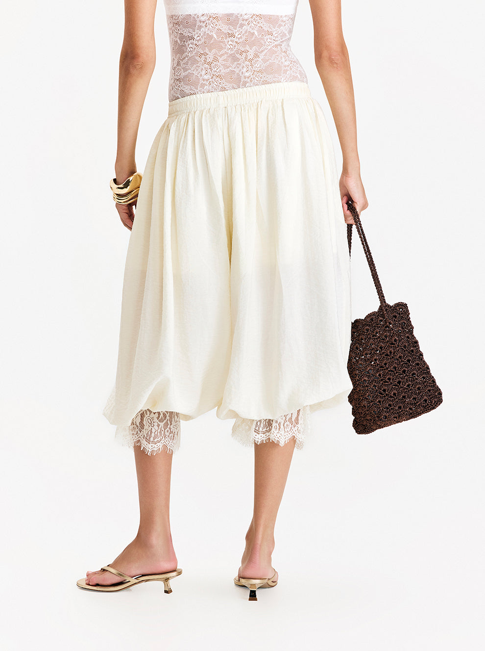מכנסים בגזרה רחבה עם תחרה Lace Hem Pants